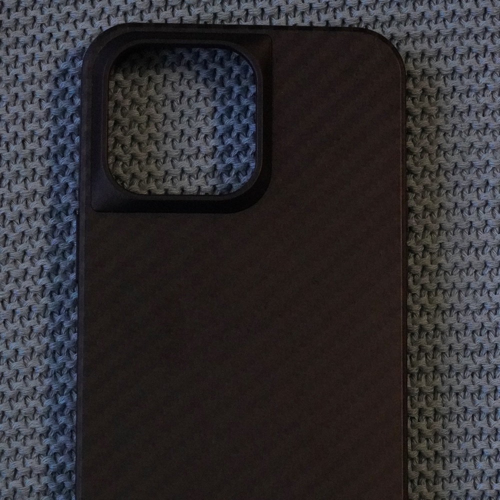 Pitaka iPhone 14 Pro Max MagEZ Case – Aramid Fiber -- Excellent Condition